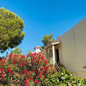  Hostal Senese