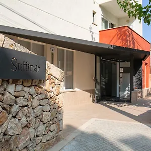 Residencia Sutimar Guest house