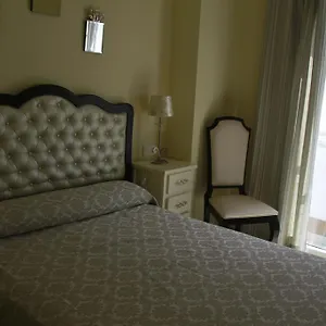 ** Affittacamere Hostal Flor De Lis- Lojo Spagna